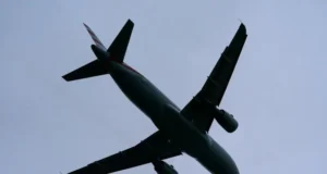 Кризис в американском авиаперевозках: ожидание новых задержек на фоне правительственногоshutdown’а